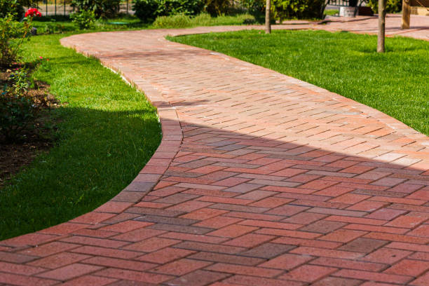 Best Custom Driveway Pavers  in Kronenwetter, WI